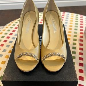Chanel beige open toe pump
